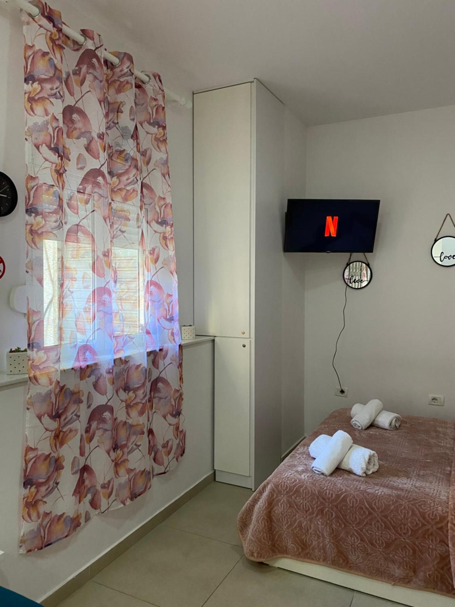 Ayso Inn Tirana City Center Exterior photo